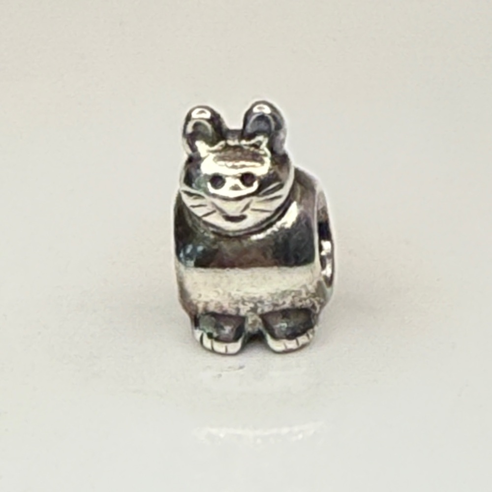 Retired Pandora Sitting Cat Charm – 925 ALE
